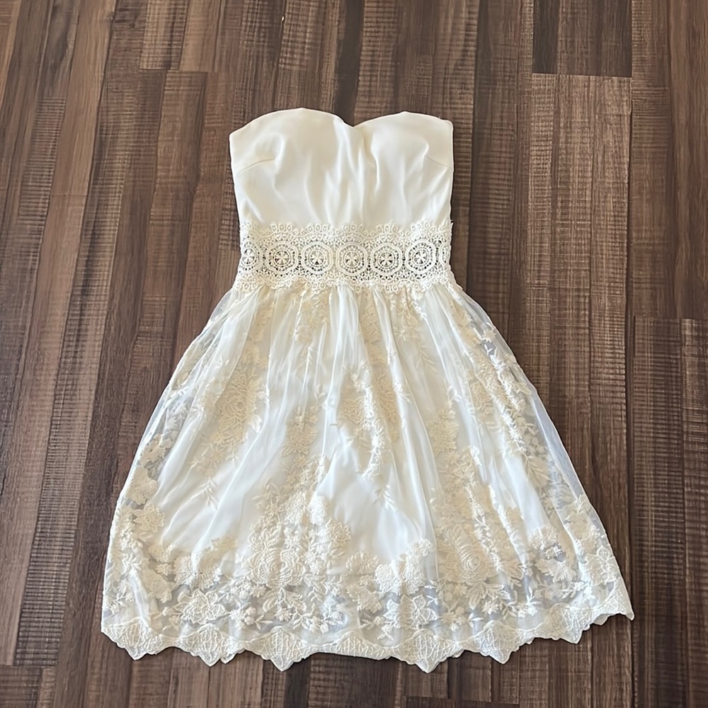 Charlotte Russe White Strapless Dress